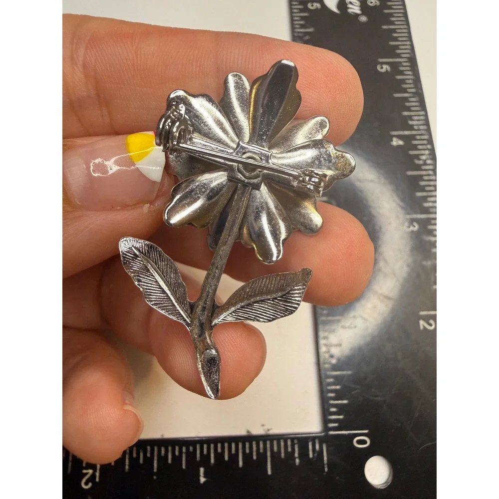 Unbranded enamel flower